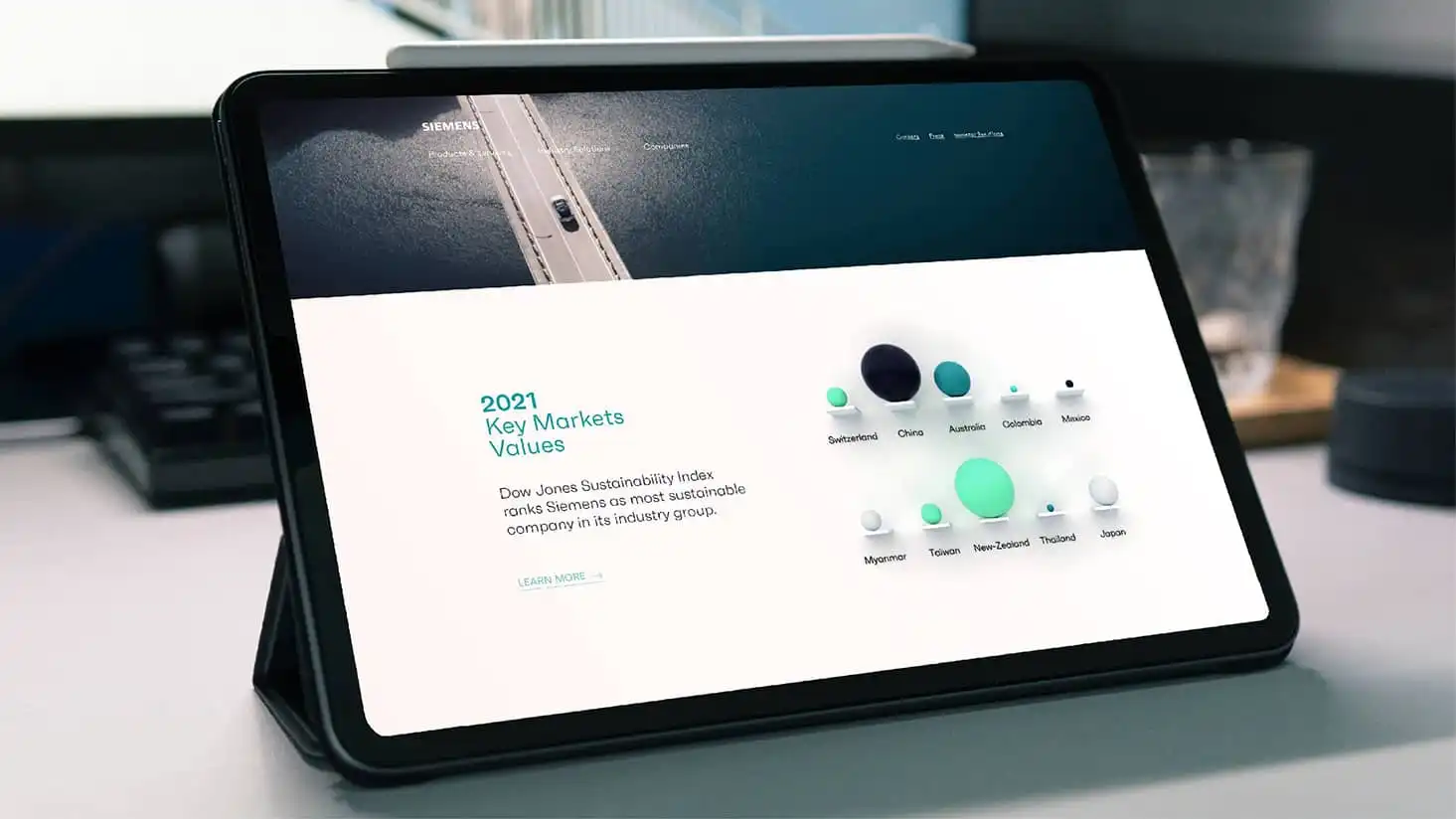 Website showcasing fictional market values with Siemens' spheres